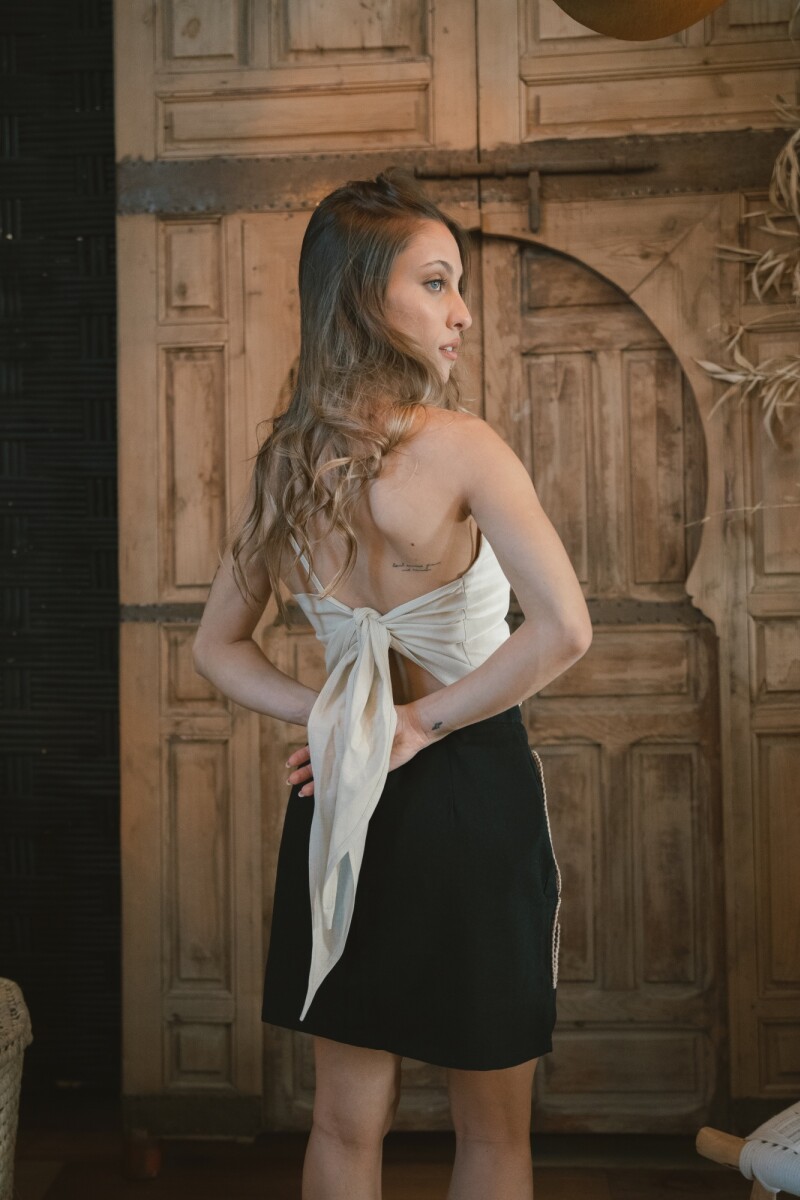 Falda Asia NEGRO