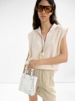 Bolso Tote Con Tachuelas blanco