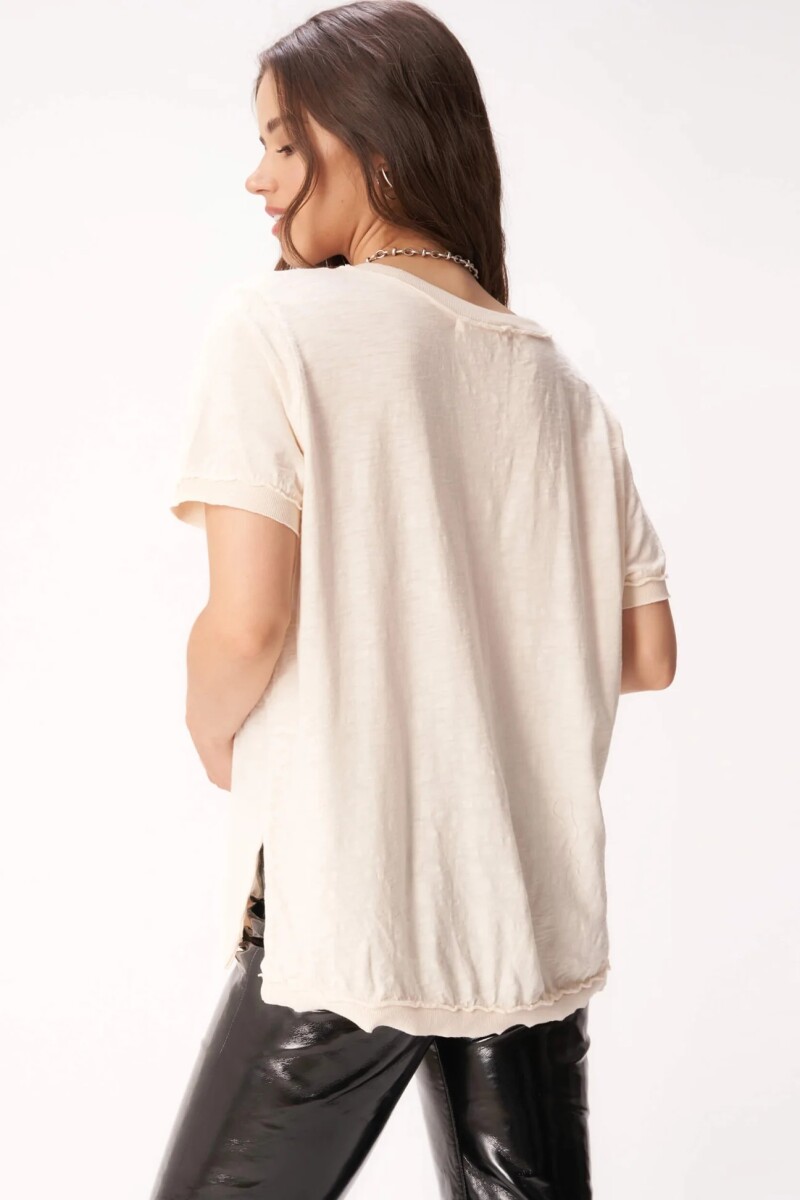 REMERA KNOCKOUT Crudo