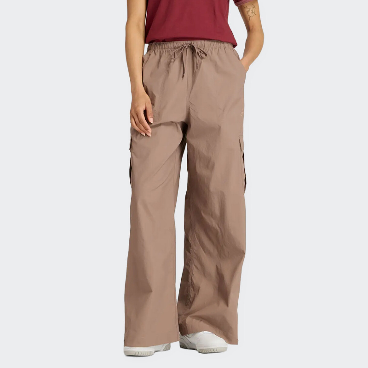 Pantalón New Balance Woven Cargo - Marrón 