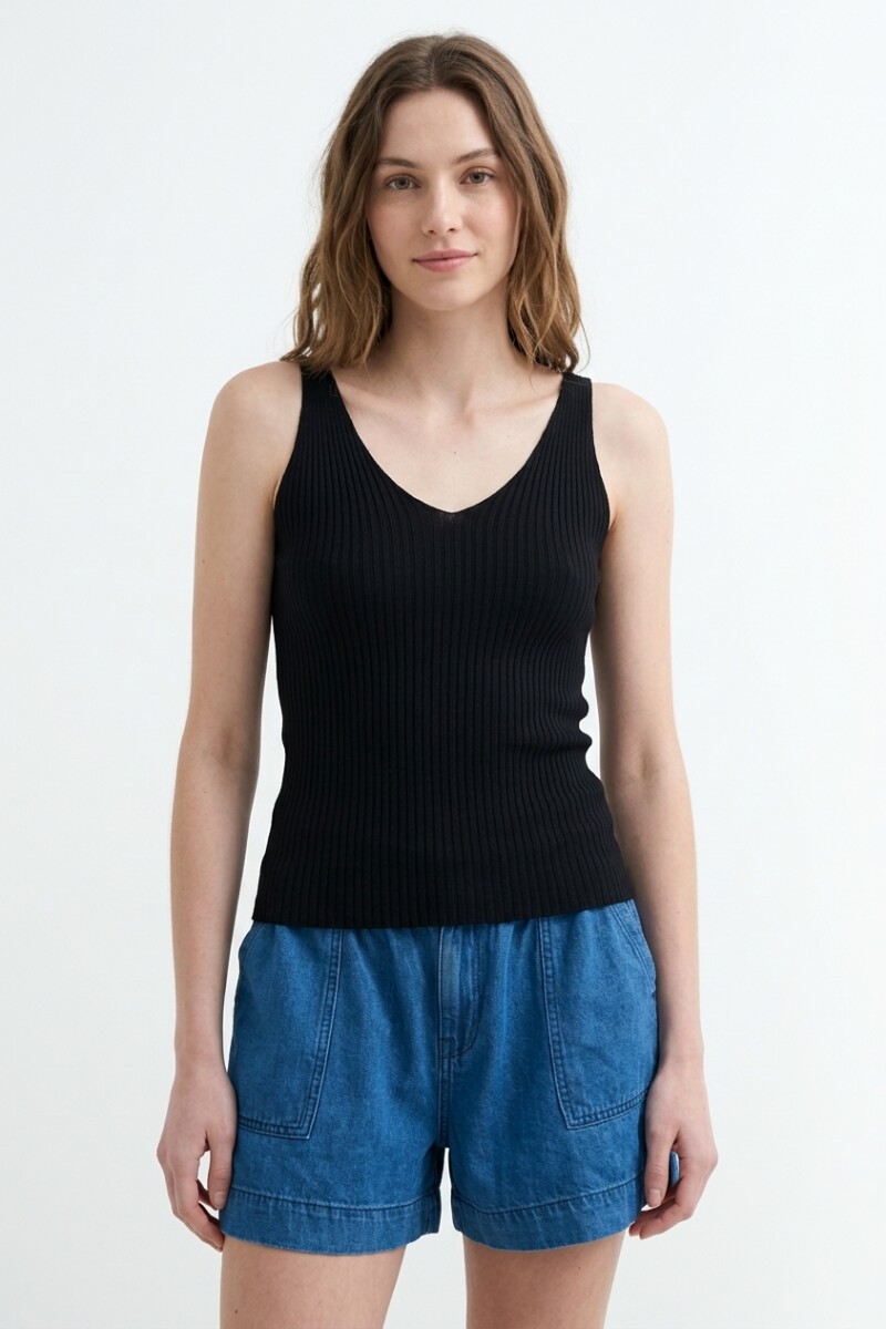 Top tejido punto rib tirantes finos NEGRO
