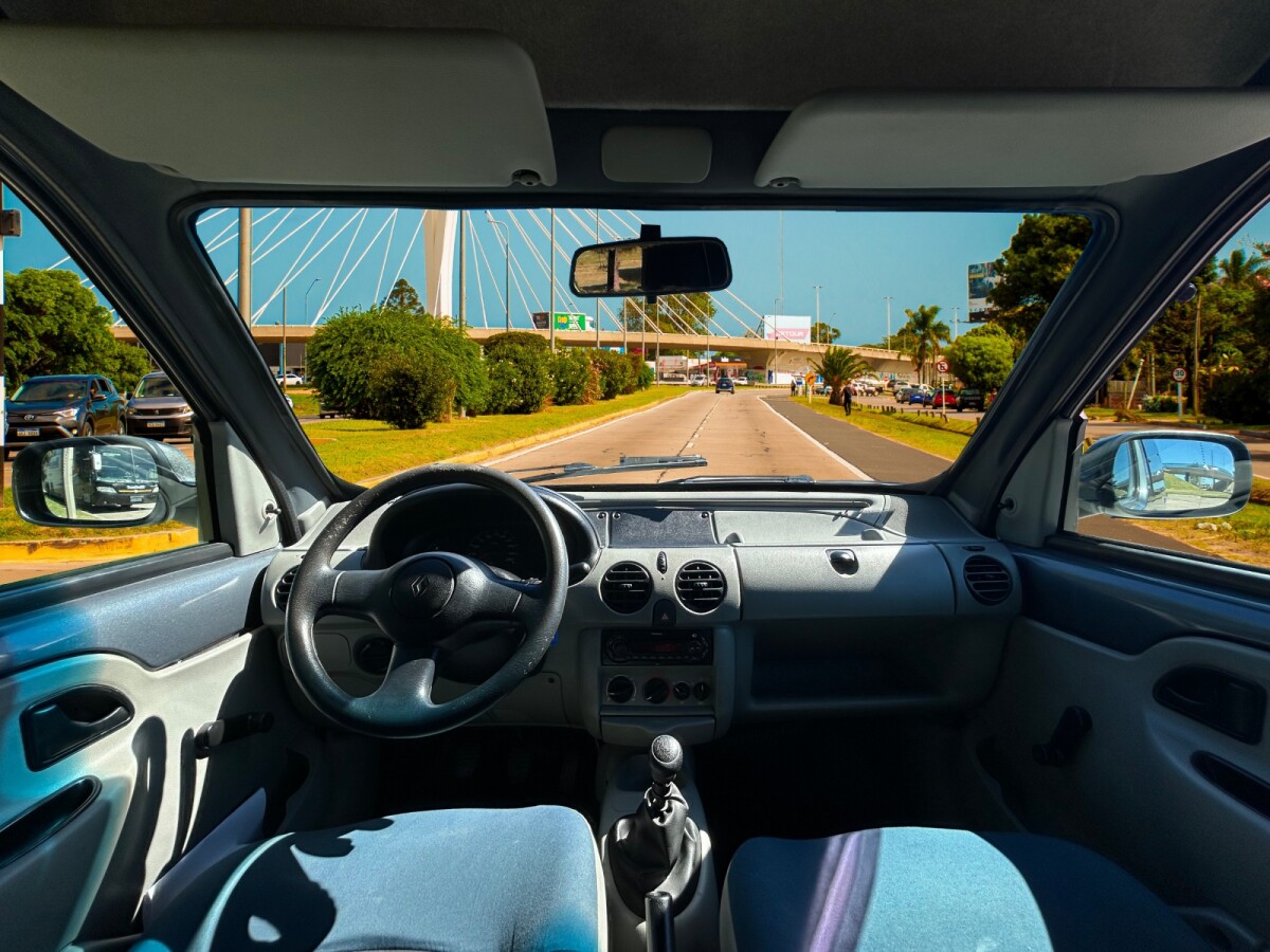 Renault Kangoo 1.6 EXCELENTE ESTADO! | Permuta / Financia Renault Kangoo 1.6 EXCELENTE ESTADO! | Permuta / Financia