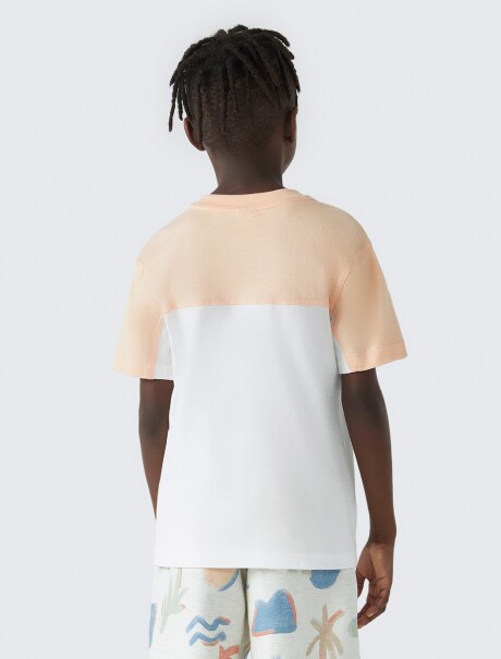 CAMISETA INFANTIL CON ESTAMPA NARANJA