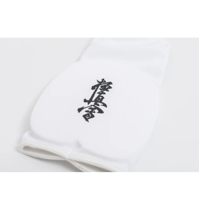 GUANTE KARATE KYOKUSHIN ESPUMA L GUANTE KARATE KYOKUSHIN ESPUMA L