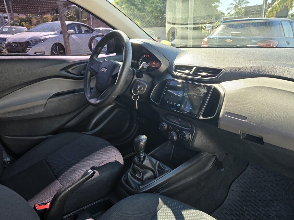 Chevrolet Prisma Joy 1.0 Extra Full| Permuta / Financia Chevrolet Prisma Joy 1.0 Extra Full| Permuta / Financia