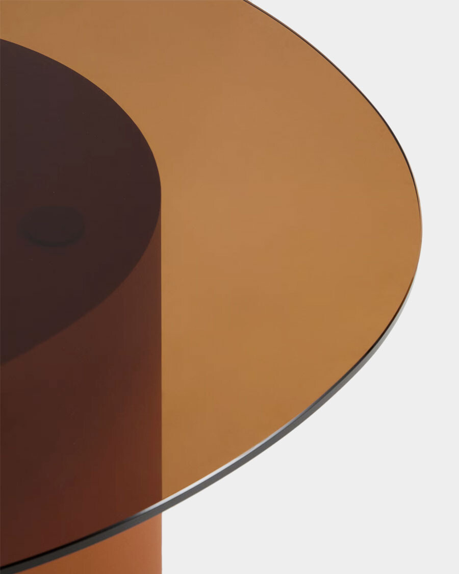 Mesa de centro Olir de vidrio templado y acero marrón 82 x 74 cm Mesa de centro Olir de vidrio templado y acero marrón 82 x 74 cm