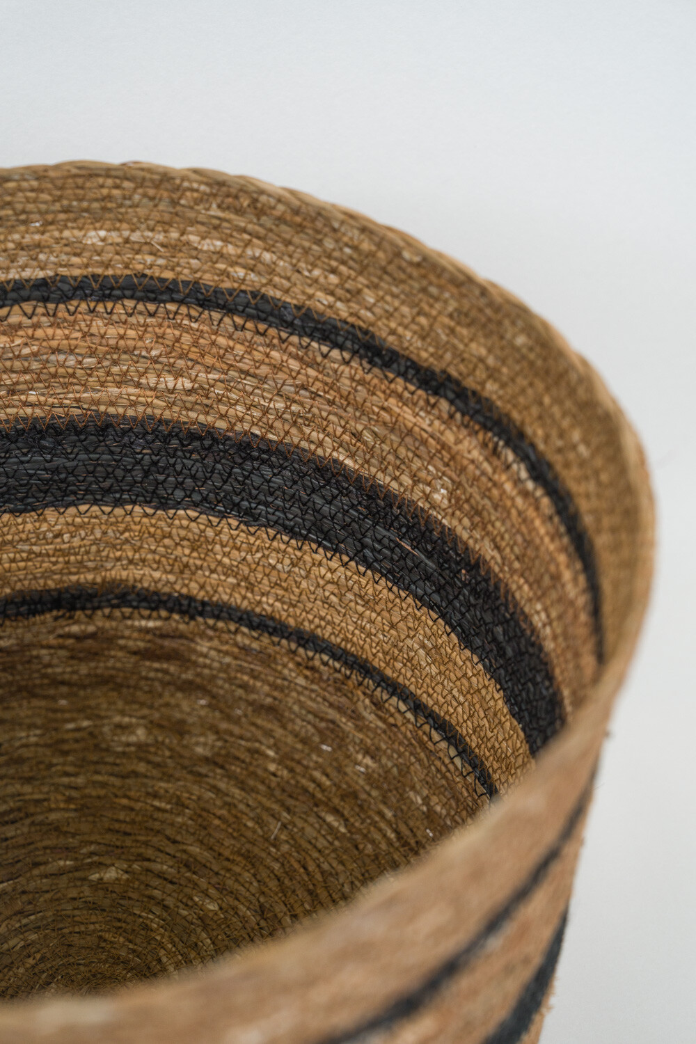 Cesto Scala Color Unico