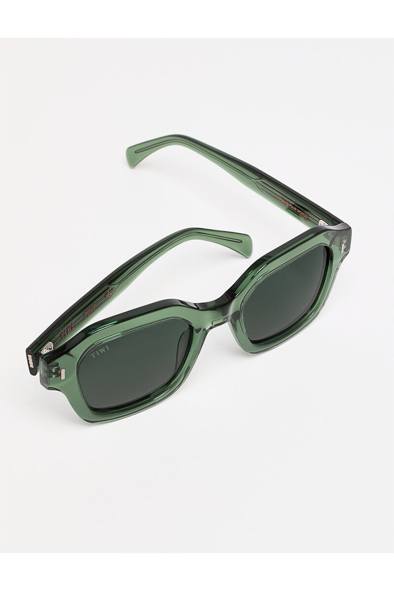 Lentes Tiwi Carole Acetate Crystal Green With Green Lenses