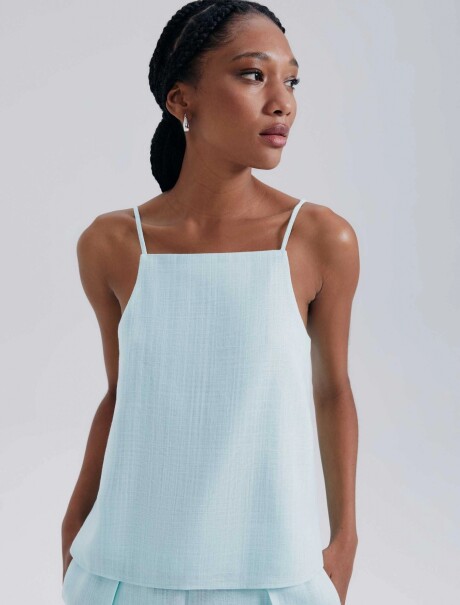 BLUSA SIN MANGAS CELESTE