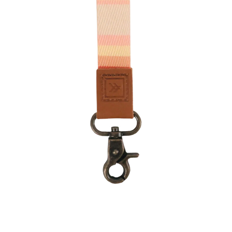Llaveros Thread Wristlet Keychain - Multicolor Llaveros Thread Wristlet Keychain - Multicolor