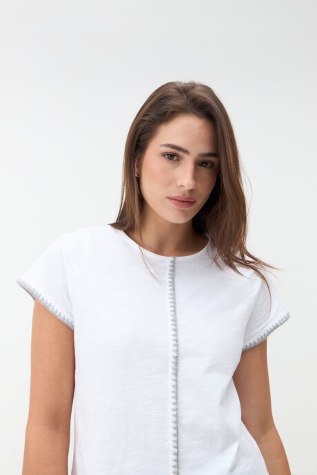 REMERA GENNIE Blanco
