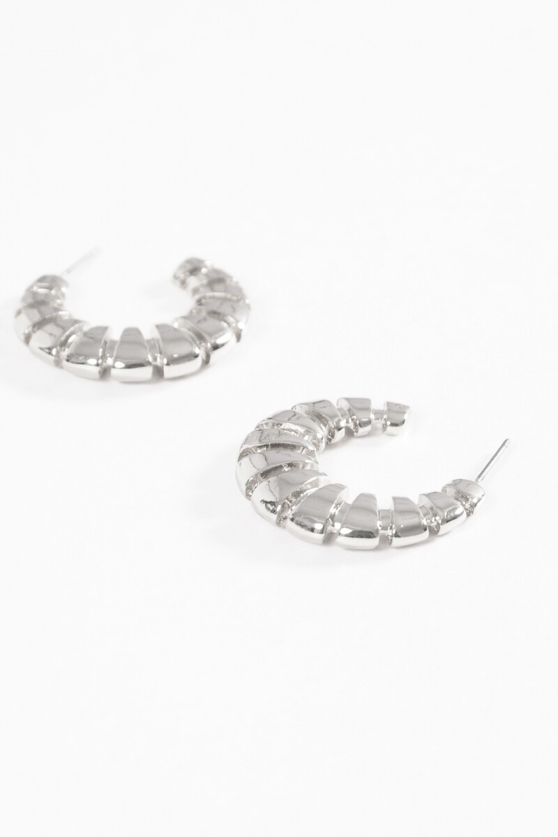 Aros gruesos geometric plateado