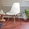 Silla Blanca Eames DKR Base de Madera Silla Blanca Eames DKR Base de Madera