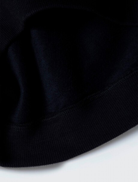 BUZO ESTAMPADO INFANTIL NEGRO