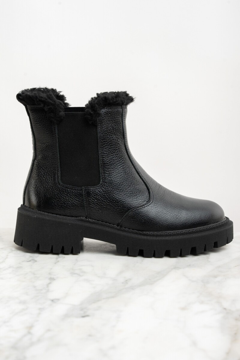 Bota Cuero Con Corderito - Negro 