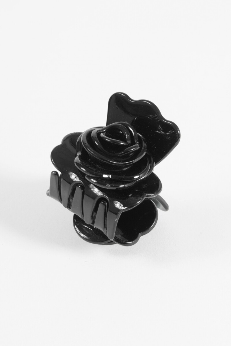 Broche pinza rosa negro