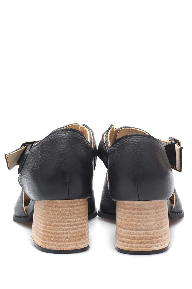 Sandalia Taco Medio Con Hebilla Boca Pez Cuero Negro