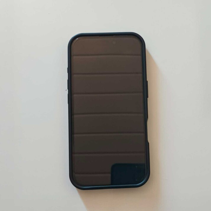 iPhone 16 128 GB - Black iPhone 16 128 GB - Black