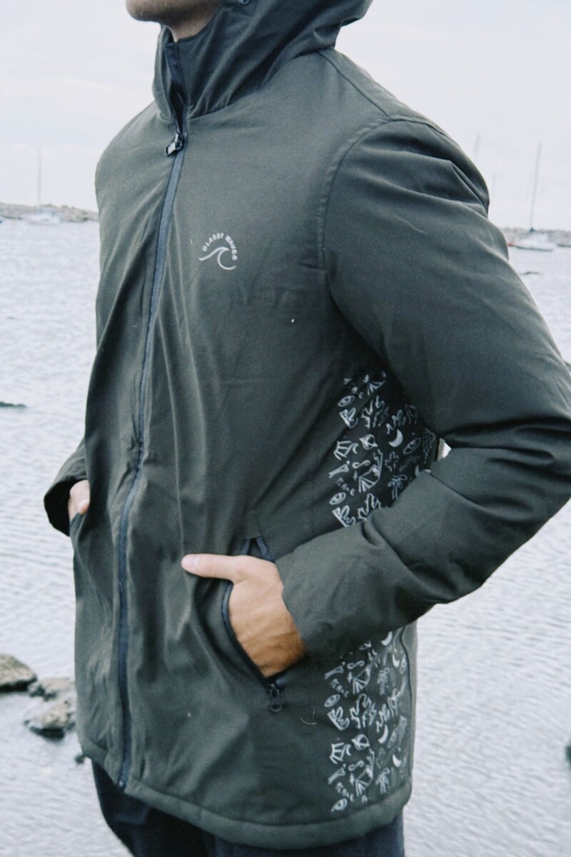 CAMPERA BAJO 0° / Verde Oscuro U