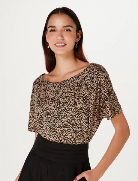 BLUSA ESTAMPADA FEMENINA MANGA CORTA ESCOTE A LA BASE BEIGE