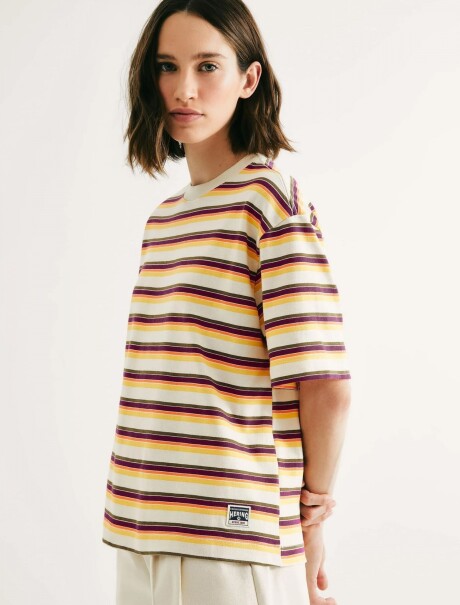 CAMISETA CON ESTAMPADO MULTICOLOR