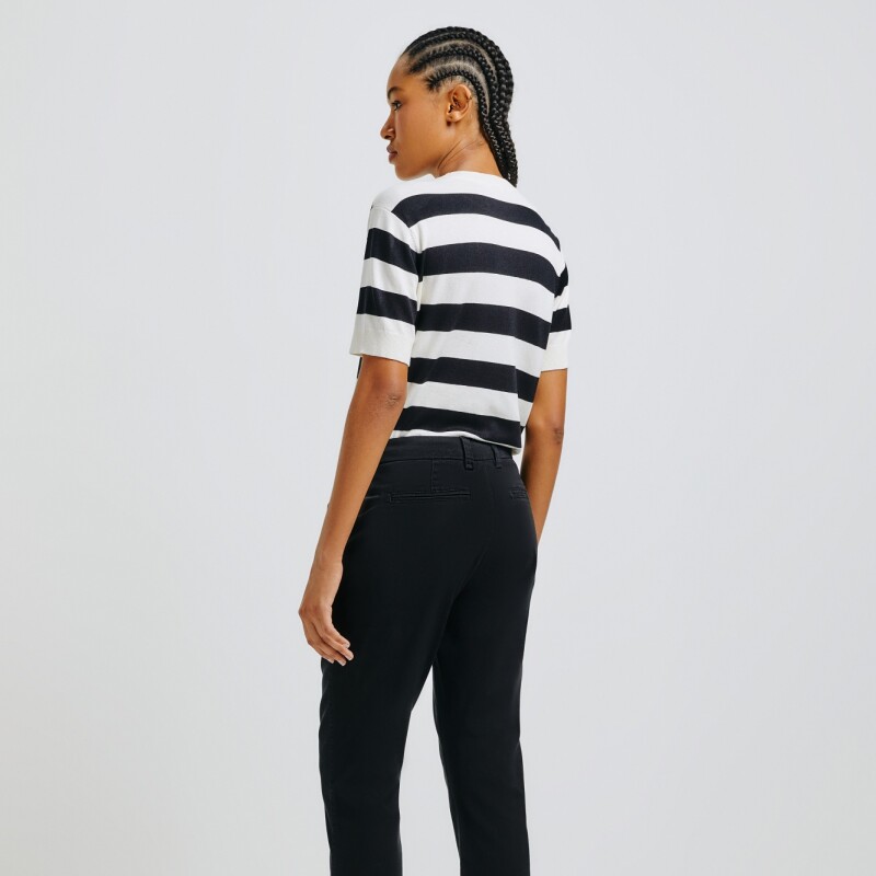 CALCA FEM NEGRO