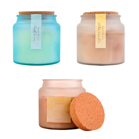 Vela aromatica en frasco de vidrio con tapon de corcho Vela aromatica en frasco de vidrio con tapon de corcho