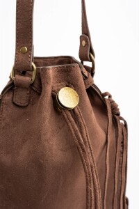 Cartera Flecos Gamuza Vegana Chocolate