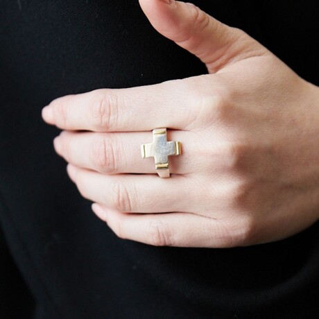 Anillo Cruz del Equilibrio - Plata y Oro Anillo Cruz del Equilibrio - Plata y Oro