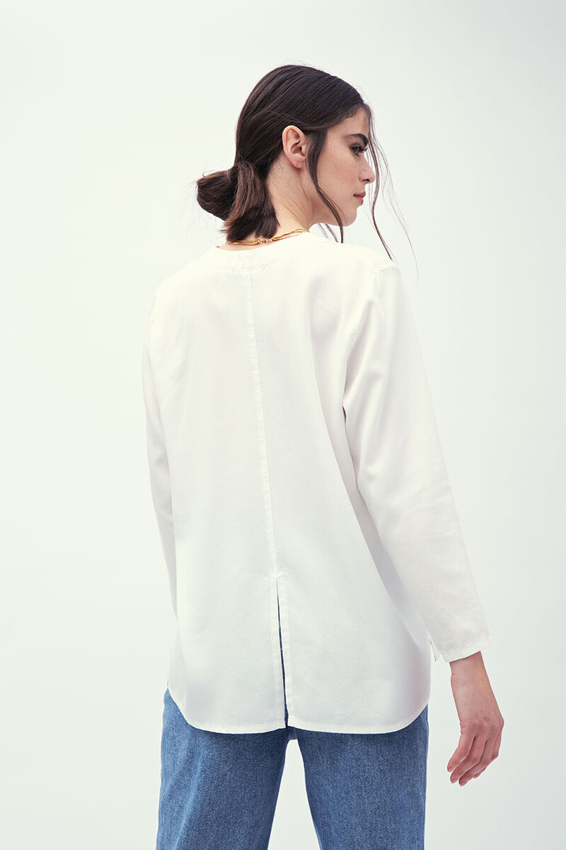 Arga Off White