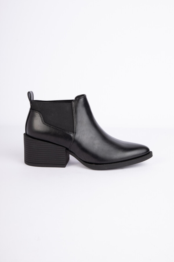 ZAPATO ARAMI Negro