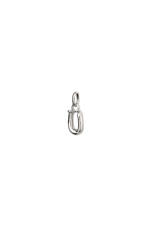 CHARM DE ALEACION DE METALES BAÑADO EN PLATA DE LEY CON FORMA DE LETRA U CON ARGOLLA Charm