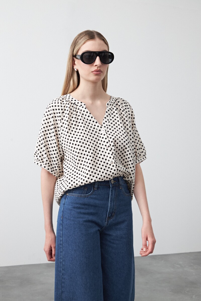 CAMISA ADINA Negro/Blanco