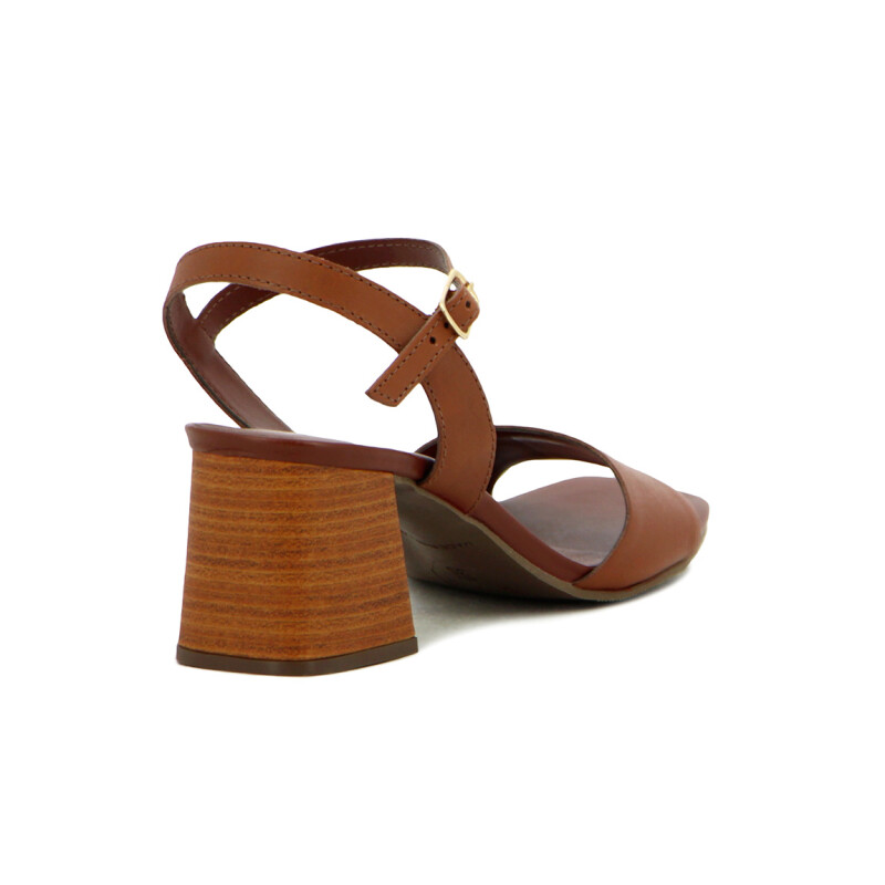Darkness Sandalia Casual Capellada Cuero Suela Sintetica Taco Bajo Marron