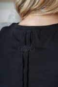 Remera Horas NEGRO