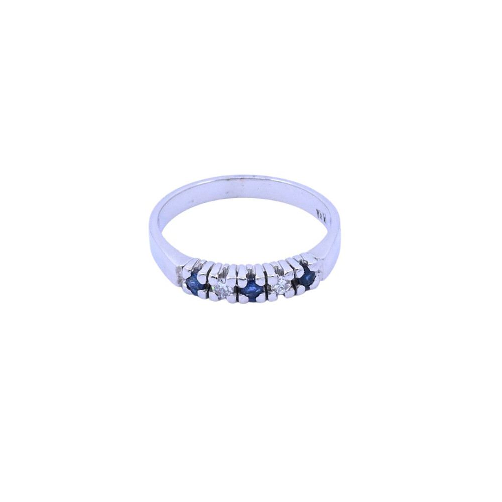 Anillo medio sin fin oro 18k blanco brillantes y zafiros engarce 4 puntas. Anillo medio sin fin oro 18k blanco brillantes y zafiros engarce 4 puntas.