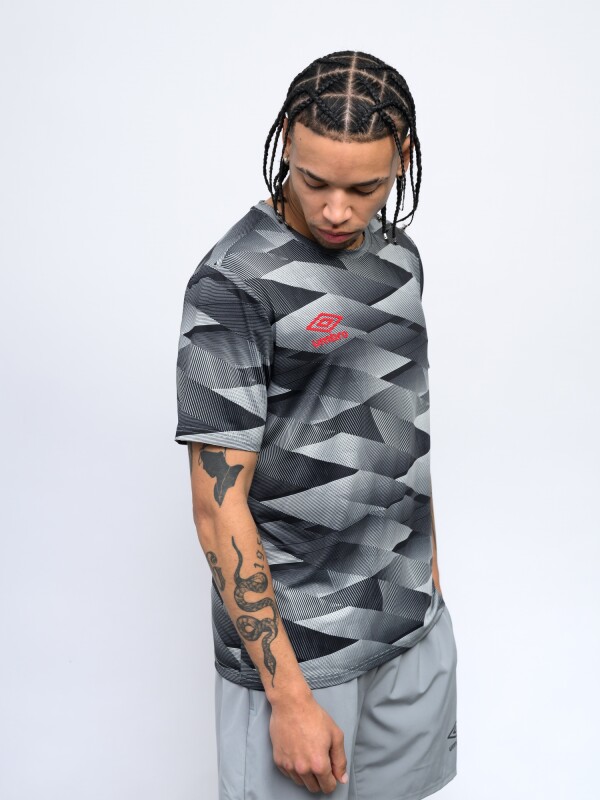 REMERA MADS Umbro Hombre 524