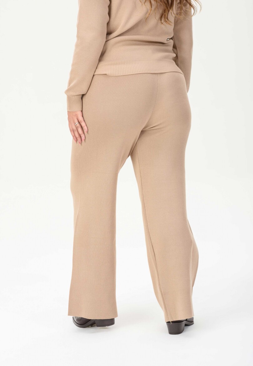 Pantalon refugio Beige