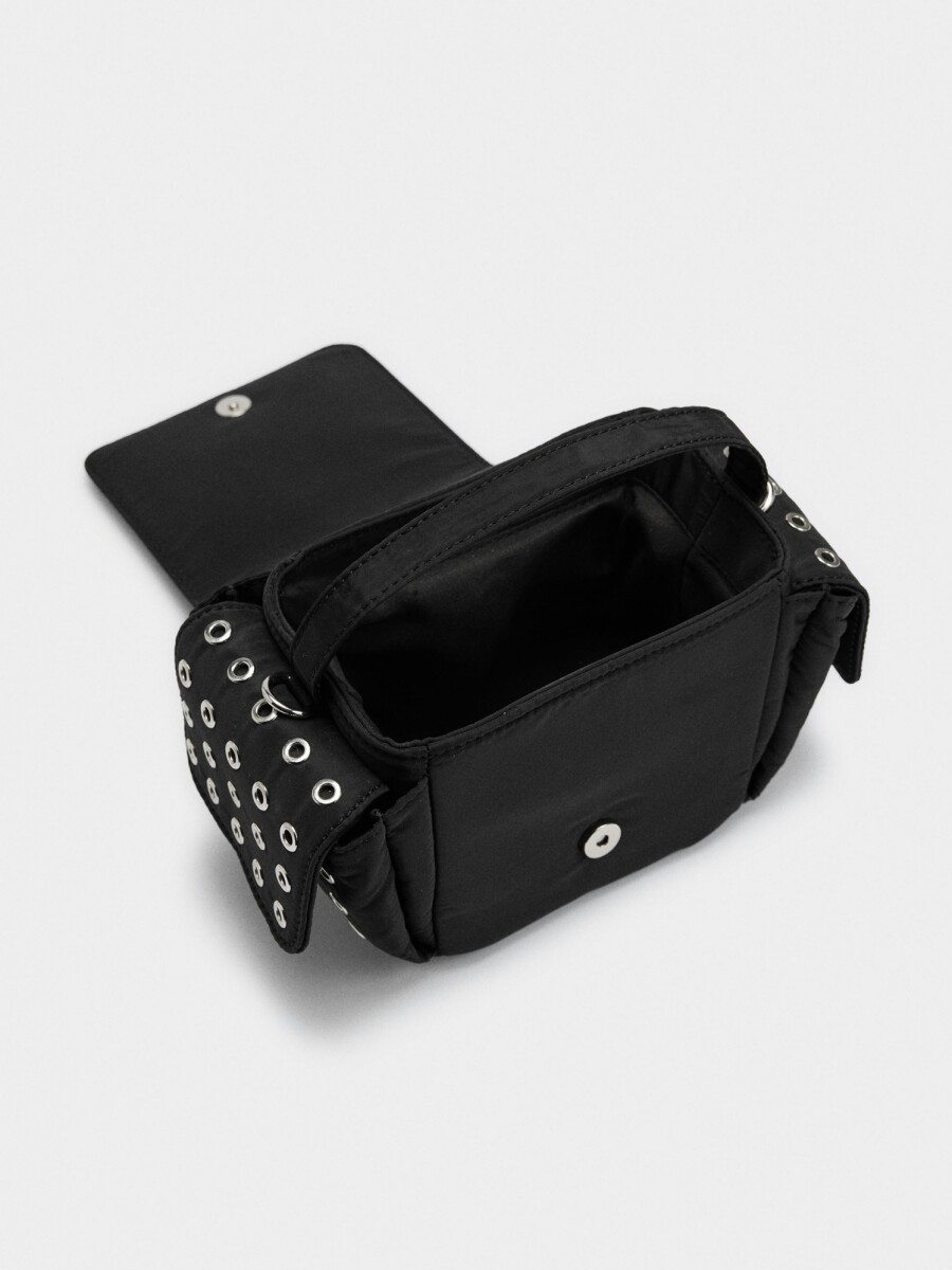 Bolso Bandolera De Nylon Con Tachuelas negro