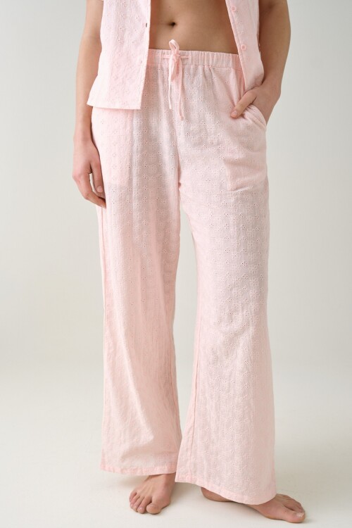 Pantalón Recto Broderie Rosado