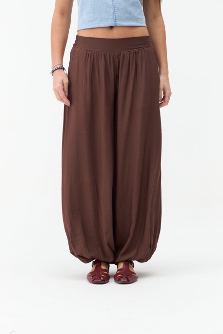 PANTALÓN BABUCHA ALBIA Marrón