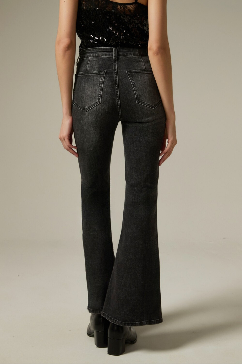 Pantalon Zairel Gris Oscuro
