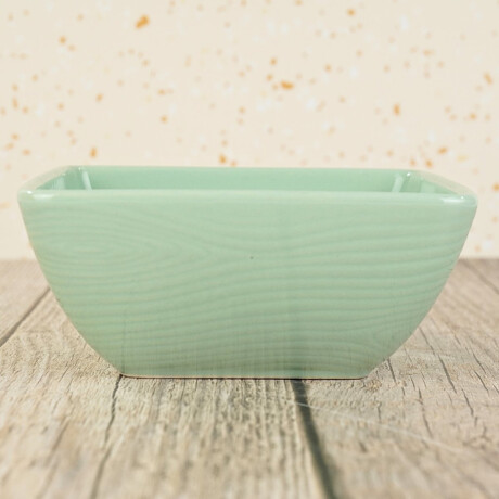 Bowl cuadrado de ceramica labrado Bowl cuadrado de ceramica labrado