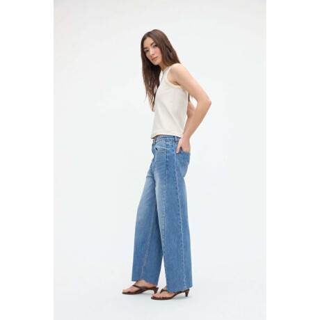 Jean Chiara Blue