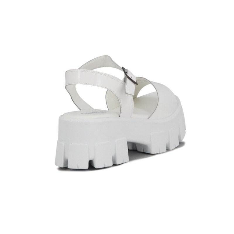 Sandalias Mujer Darkness Charol Con Plataforma Blanco-charol