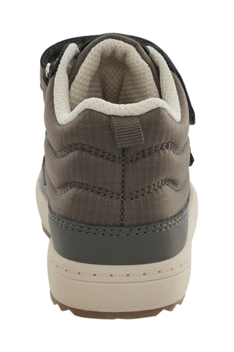 Botines altos franki con velcro Botines altos franki con velcro