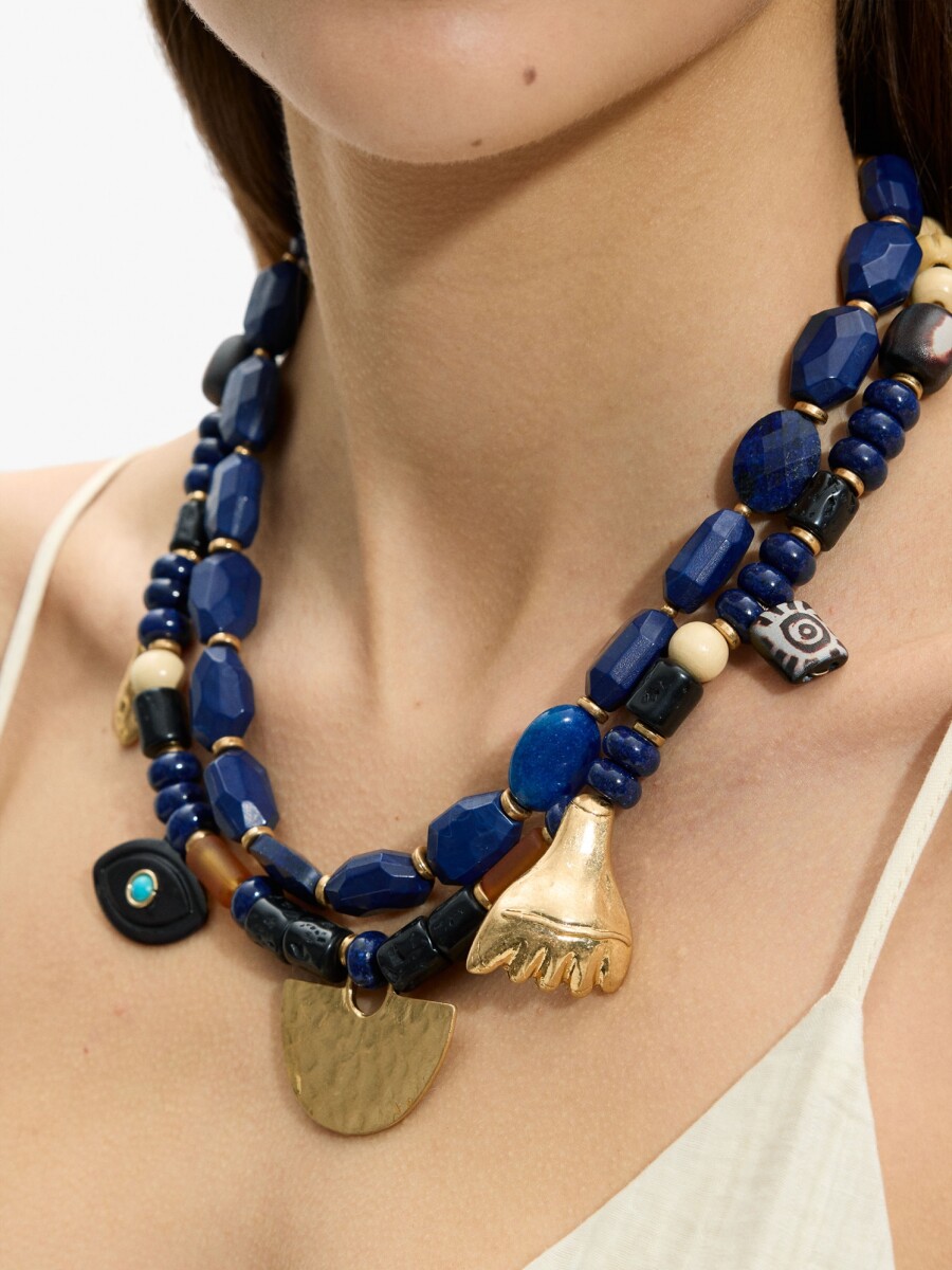 Collar Corto Doble Con Piedras Y Colgantes azul