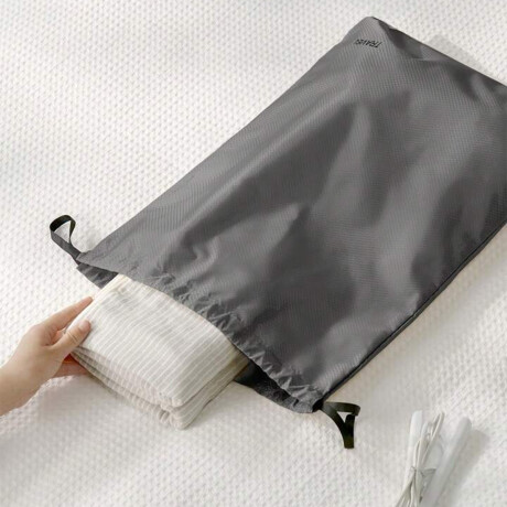 Set de 6 organizadores de ropa para viaje Gris