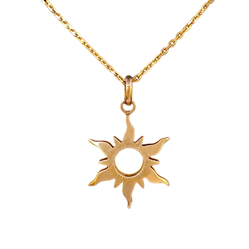 Dije Sol-Oro bajo-Sin piedra-CP8619 sinpiedra