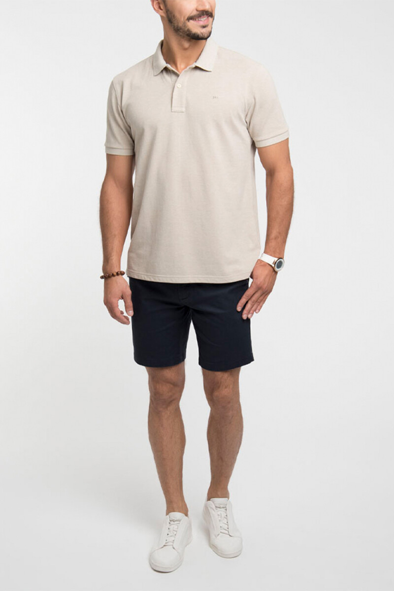 REMERA ARROW MC BEIGE